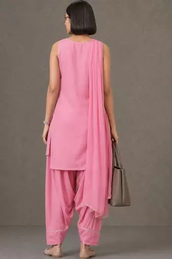 everyday workwear women regular kurta with patiala & with dupatta