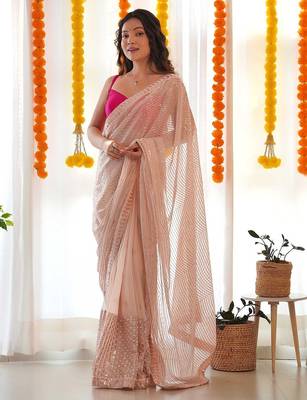 peach embellished sequinned  saree 2