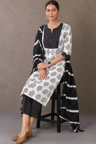 smart women printed kurta with trousers with dupatta