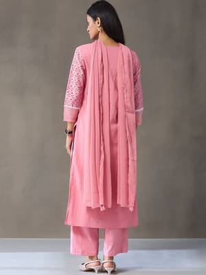 everyday workwear women regular cotton kurta with palazzos & with dupatta 2