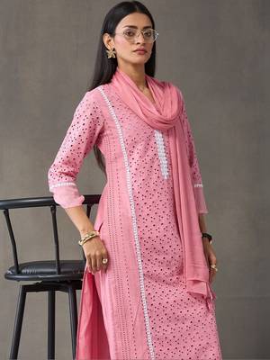 everyday workwear women regular cotton kurta with palazzos & with dupatta 6
