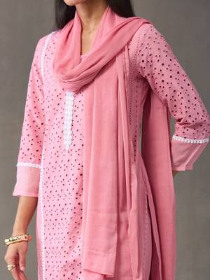 everyday workwear women regular cotton kurta with palazzos & with dupatta 7