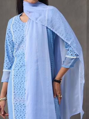 structured women ethnic motifs regular cotton kurta with trousers & with dupatta 5