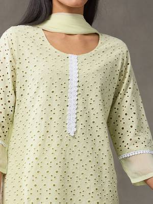 structured women ethnic motifs regular cotton kurta with trousers & with dupatta 5