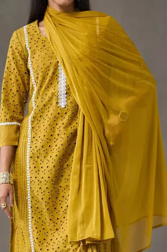 tailored women ethnic motifs embroidered regular thread work cotton kurta with trousers & with dupatta