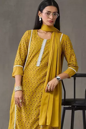 tailored women ethnic motifs embroidered regular thread work cotton kurta with trousers & with dupatta