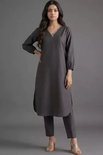 workwear women regular thread work kurta with trousers
