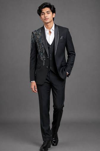 Black embroidered shawl lapel tuxedo set