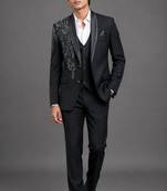 Black embroidered shawl lapel tuxedo set