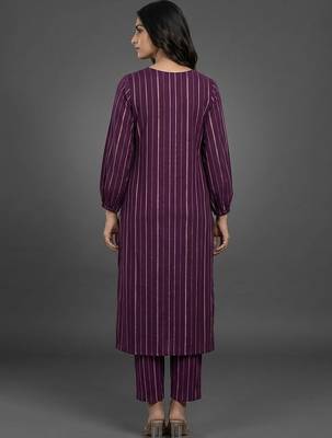formal women striped regular silk crepe kurta with trousers 7
