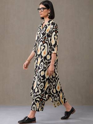 everyday workwear women ethnic motifs printed regular cotton kurta with trousers 5