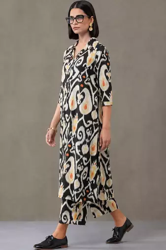everyday workwear women ethnic motifs printed regular cotton kurta with trousers