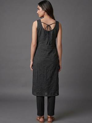 everyday workwear women regular kurta with trousers & with dupatta 3