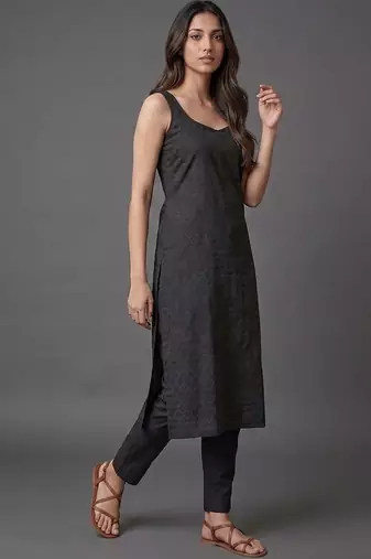 everyday workwear women regular kurta with trousers & with dupatta