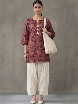 contemporary women paisley printed regular cotton farshi suit 1