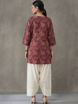 contemporary women paisley printed regular cotton farshi suit 3