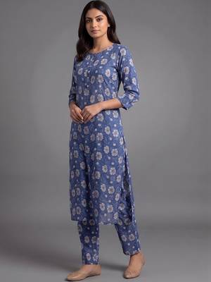 formal women floral printed regular kurta with palazzos 6