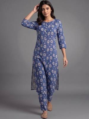 formal women floral printed regular kurta with palazzos 7