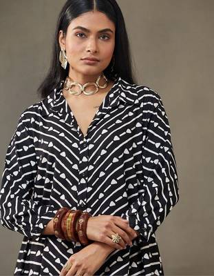 smart women printed regular kurta with harem pants 6