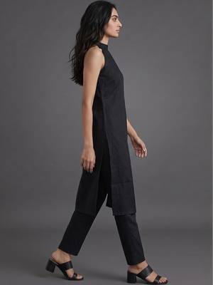 everyday workwear women regular kurta with trousers 2