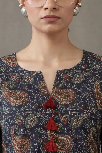 tailored women paisley printed regular cotton farshi suit