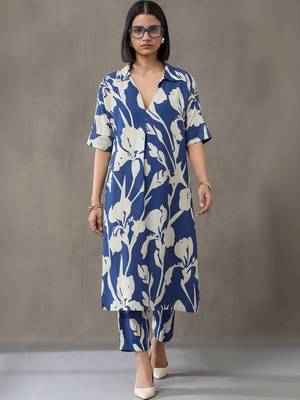 workwear women floral printed regular kurta with palazzos 4