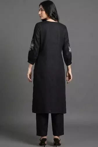 tailored women ethnic motifs embroidered regular thread work kurta with trousers
