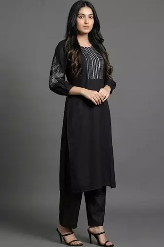 tailored women ethnic motifs embroidered regular thread work kurta with trousers