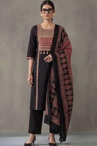 tailored women ethnic motifs embroidered regular thread work cotton kurta with trousers & with dupatta