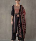 tailored women ethnic motifs embroidered regular thread work cotton kurta with trousers & with dupatta