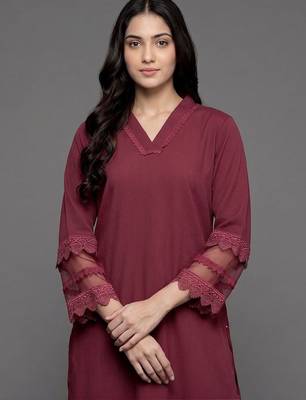 structured women regular silk crepe kurta with palazzos 7