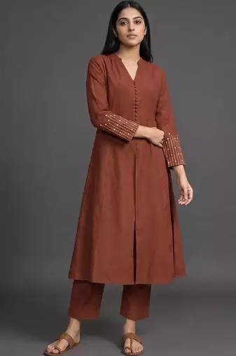 formal women regular thread work kurta with trousers