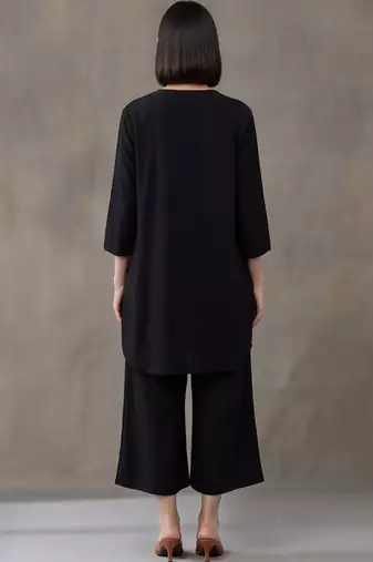 tailored women regular kurta with palazzos