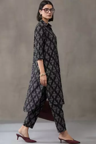 everyday workwear women printed regular cotton kurta with trousers