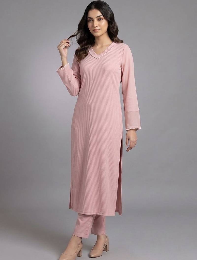 smart women regular beads and stones silk crepe kurta with trousers