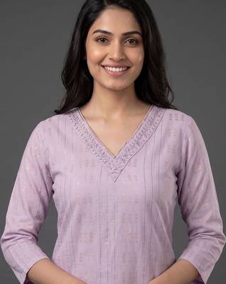 tailored women ethnic motifs regular thread work kurta with trousers 7