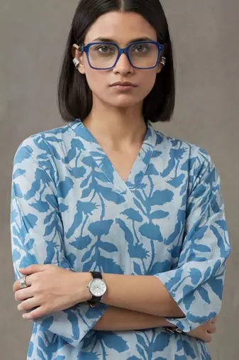 formal women floral printed regular cotton kurta with trousers