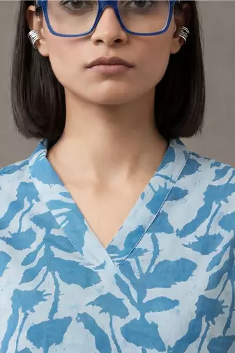 formal women floral printed regular cotton kurta with trousers