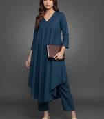 smart women empire silk crepe kurta with trousers