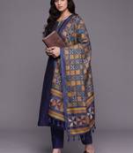 smart women regular thread work kurta with trousers & with dupatta
