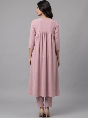 structured women empire silk crepe kurta with trousers 3