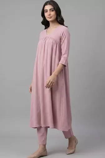 structured women empire silk crepe kurta with trousers