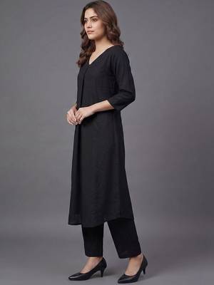 workwear women regular kurta with trousers 2