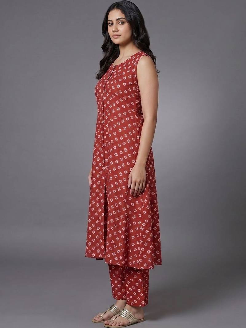 tailored women printed regular kurta with trousers