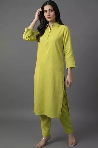 everyday workwear women regular kurta with trousers