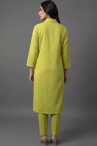 everyday workwear women regular kurta with trousers