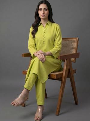 everyday workwear women regular kurta with trousers 6