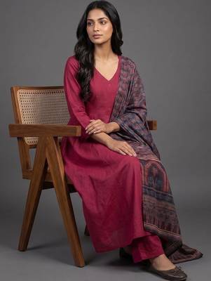 structured women ethnic motifs embroidered regular kurta with palazzos & with dupatta 4