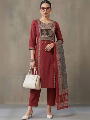 workwear women embroidered regular thread work cotton kurta with trousers & with dupatta 1
