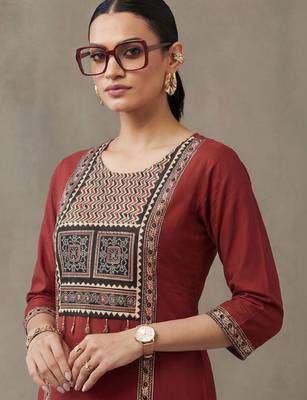 workwear women embroidered regular thread work cotton kurta with trousers & with dupatta 5